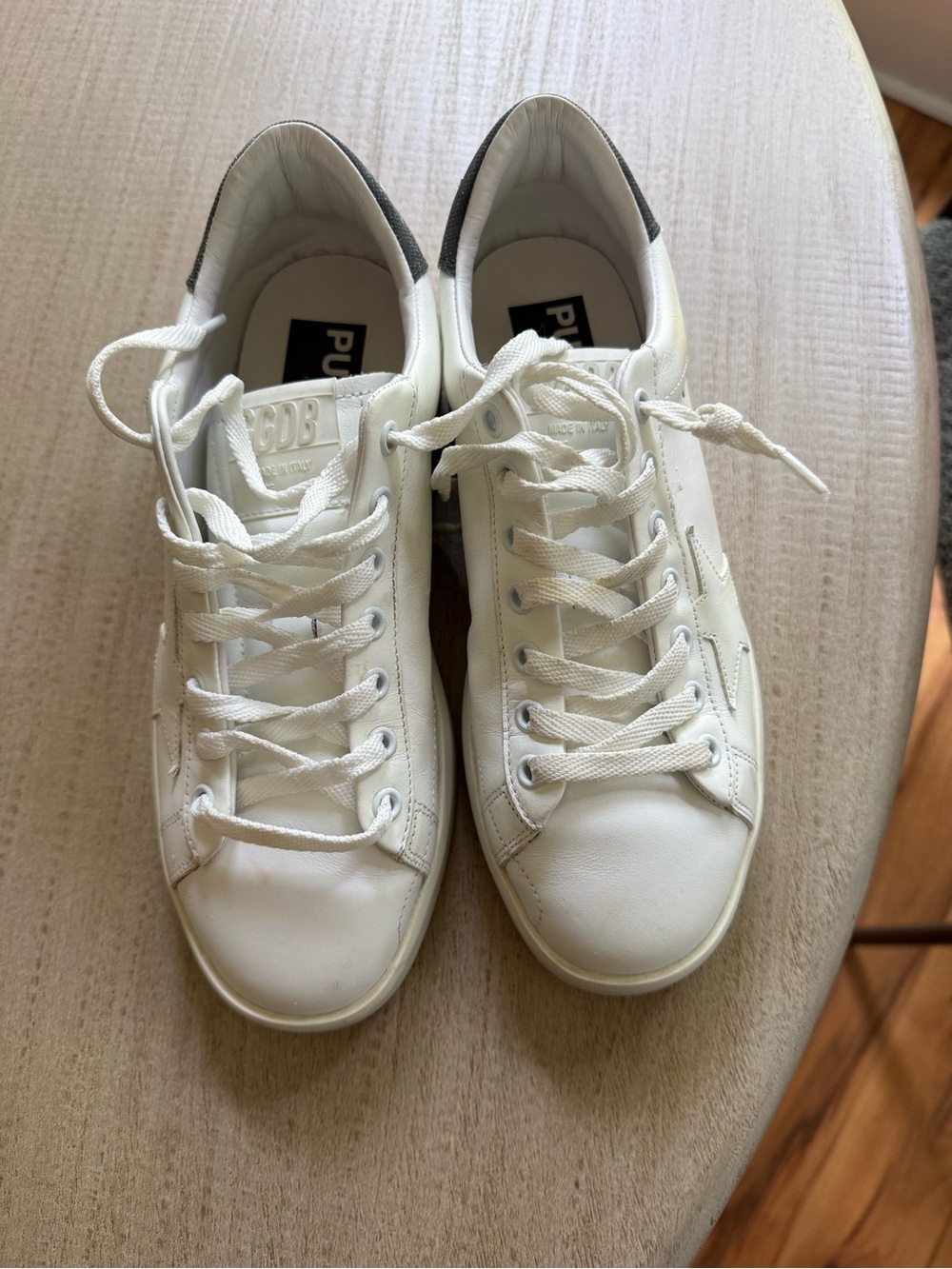 Golden Goose Women's Purestar sneakers with glittery black heel tab - Picture 3 of 3